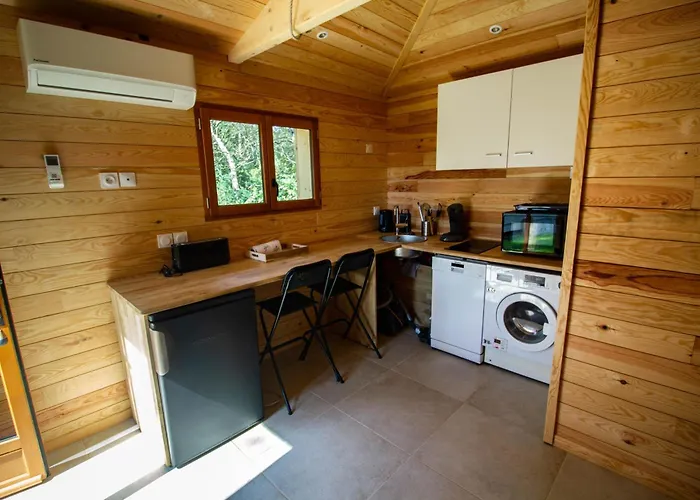 Cabane Foret Proche Plage